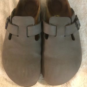 Birkenstock Mules in Taupe - Sz 40
